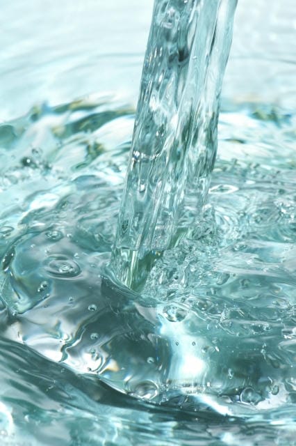 業務用現場を支えるガラス容器選定と発注管理の最新動向と課題