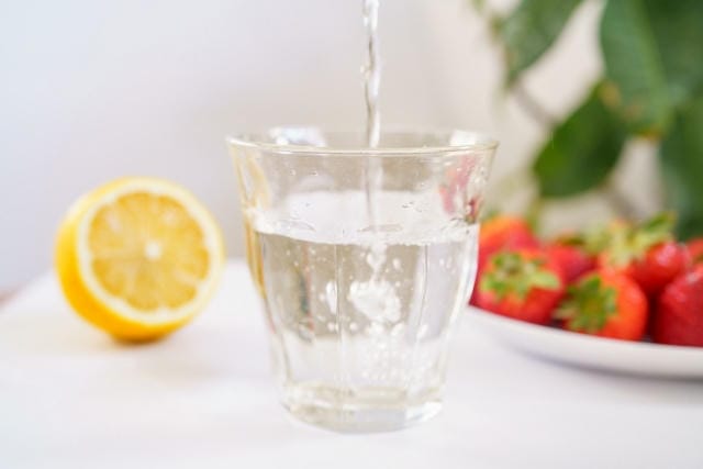 業務の効率と衛生を支える多用途ガラス容器導入の新たな価値と発注戦略